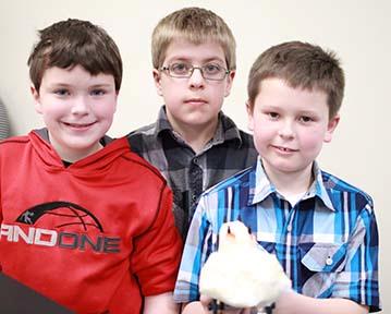 More Schoolcraft 4th graders demonstrating their project More Schoolcraft 4th graders demonstrating their project